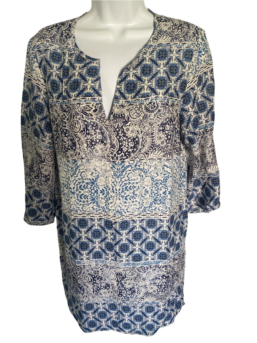 Neiman Marcus Blue and White Paisley Patchwork Tunic - 8 cotton rayon